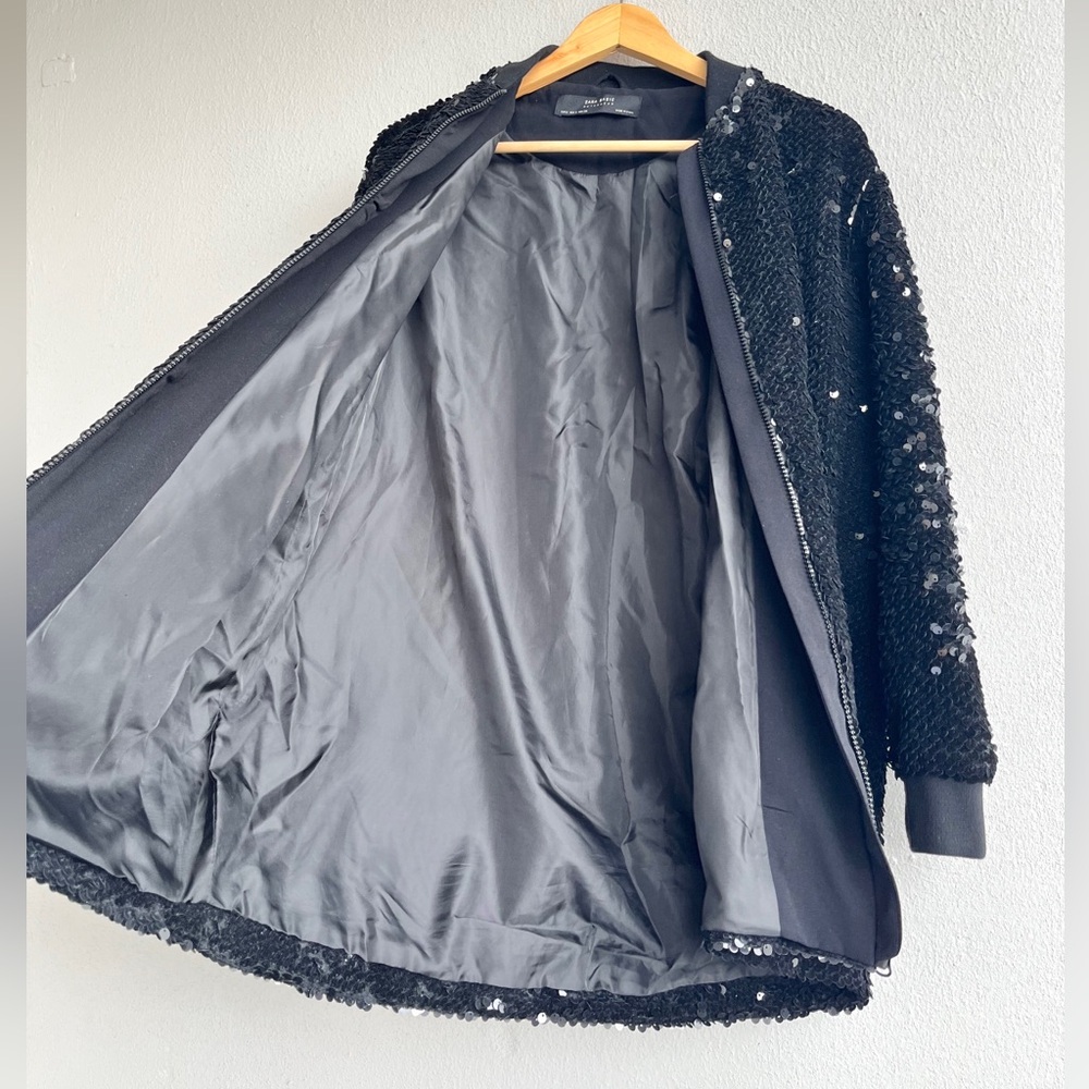 ZARA | Velvet Sequinned Bomber Jacket - Picture 3 of 16